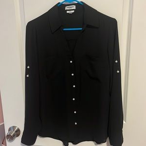 EXPRESS Black slim fit portofino shirt. Pearl button detail.